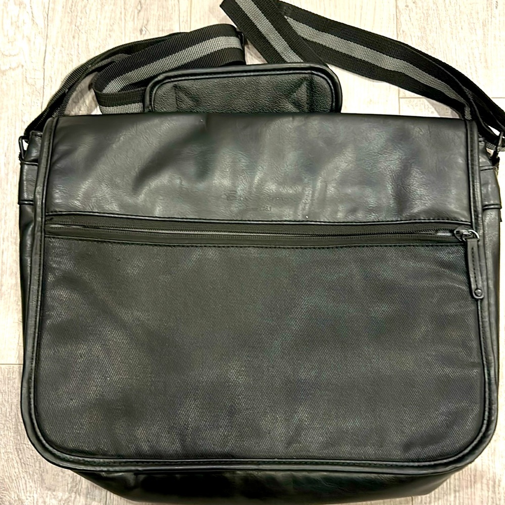 Ben Sherman Laptop Bag - Leather